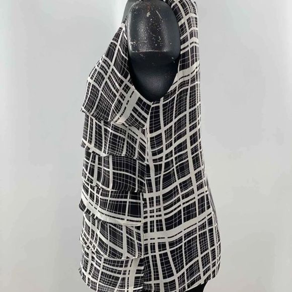 Coldwater Creek Tiered Ruffle Tank XS - Picture 2 of 8